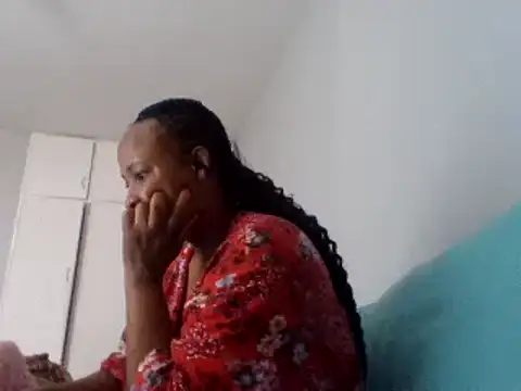 BabeAssXX online show from March 5, 2025, 1:06 pm