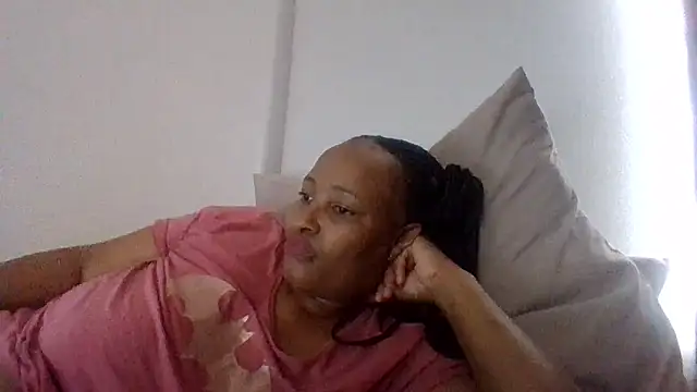 BabeAssXX online show from November 20, 2025, 1:22 pm