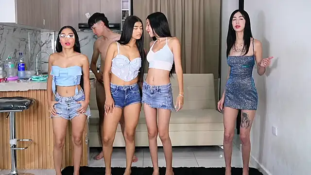 maidengirls online show from October 22, 2025, 7:57 pm