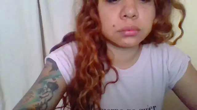 Jennxdolls online show from February 4, 2026, 3:18 pm