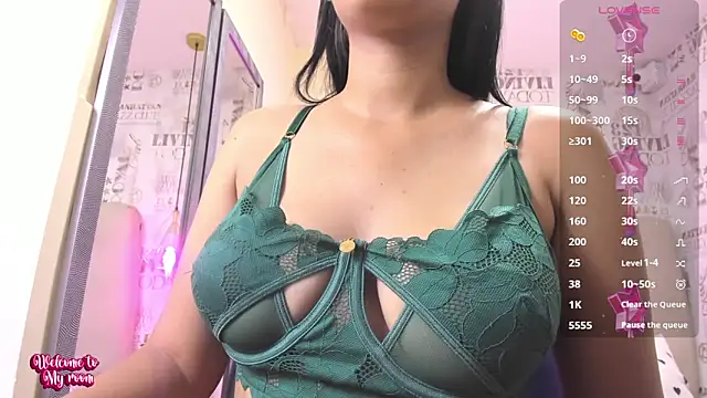 LAILAMORFY online show from February 11, 2025, 12:27 pm