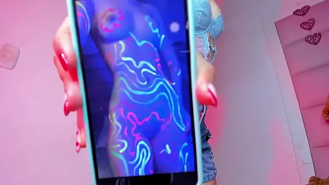 little-Emma online show from February 2, 2025, 9:19 am