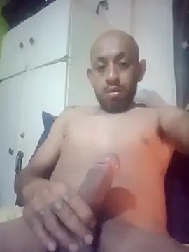 pineda1689 online show from October 6, 2025, 7:50 am