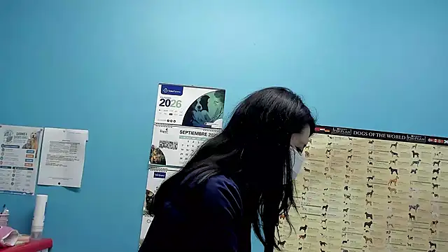 Snapshot of Reinacatchile chatting on July 18, 2026, 2:54 pm Reinacatchile online show from July 18, 2026, 2:54 pm