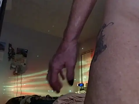 Snapshot of sweetnissapril chatting on December 13, 2024, 8:20 am sweetnissapril online show from December 13, 2024, 8:20 am