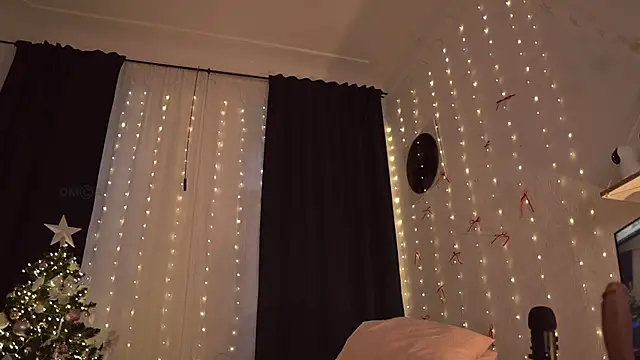 ifuckingtoy  online show from December 14, 2025, 12:54 pm