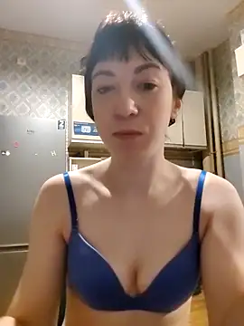 NikaXBerry online show from December 16, 2024, 2:25 am