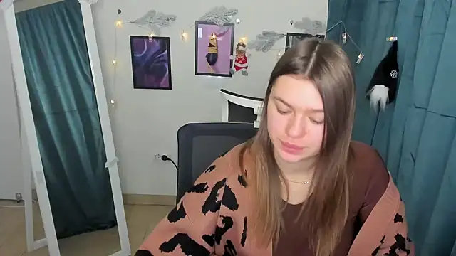 Josephine Kiss online show from December 14, 2024, 7:51 am