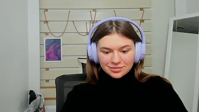 Josephine Kiss online show from February 7, 2025, 8:31 pm