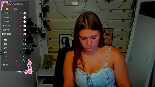 Snapshot of Josephine_Kiss chatting on July 20, 2026, 10:50 am Josephine Kiss online show from July 20, 2026, 10:50 am