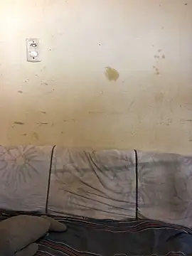 maluzinha2023 online show from March 22, 2026, 5:38 pm