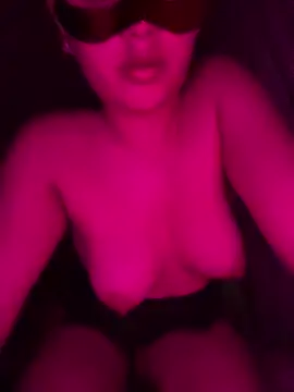 Saraaaaaaxnx online show from March 3, 2026, 5:13 am