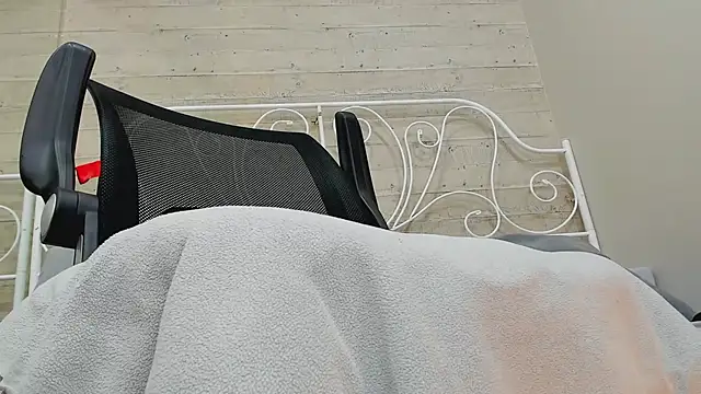 Whitney Svonn online show from December 14, 2024, 3:36 pm