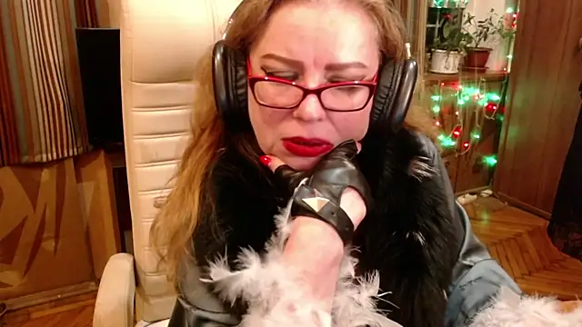 Miss Tress online show from May 15, 2026, 4:58 pm