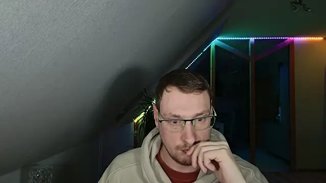 Relsxboy online show from March 4, 2025, 9:54 pm