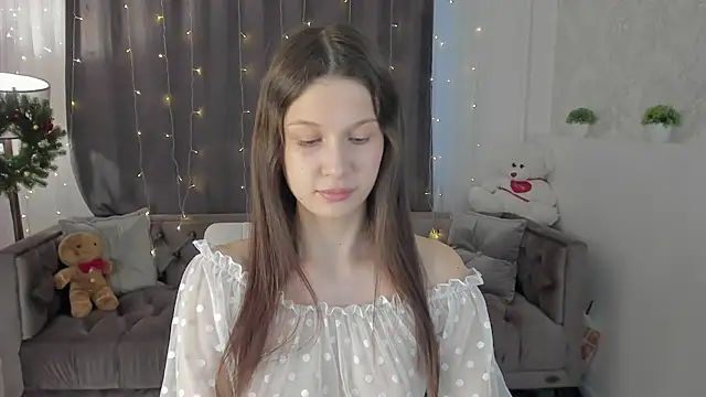 Cute  Alicia online show from January 15, 2025, 2:17 am