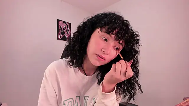 valent 27 online show from December 19, 2025, 2:40 am