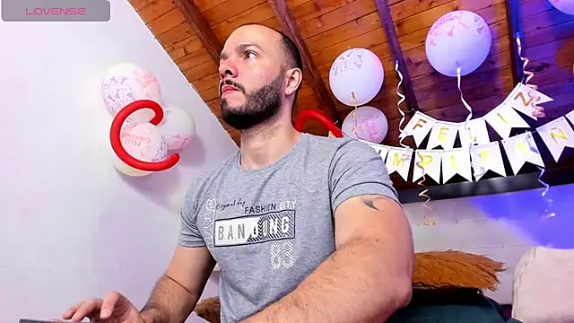 Tom Bailey online show from February 20, 2026, 12:38 pm