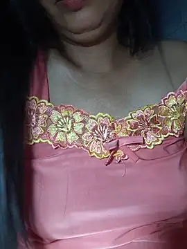 Lanyingxin18 online show from May 15, 2026, 9:22 pm
