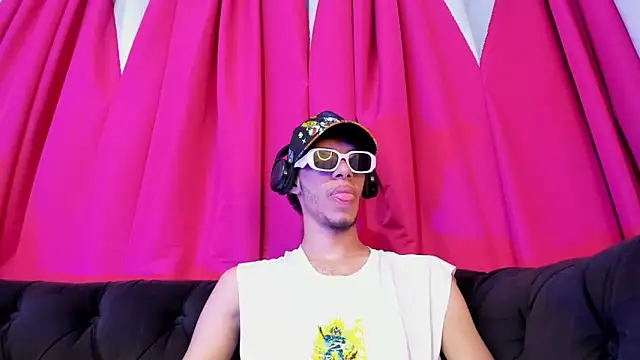 TomyMosterCock online show from December 24, 2024, 12:44 am