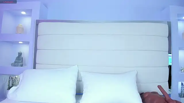 JessyEvans online show from March 4, 2025, 7:43 pm