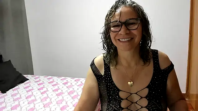 Carlaa-69 online show from June 16, 2026, 9:34 am