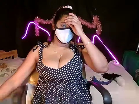 Addy Xl online show from January 8, 2025, 5:37 pm