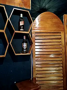 Marcela87 online show from March 18, 2025, 7:10 pm