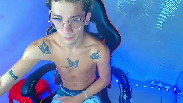 mateodeamjo online show from December 2, 2025, 10:53 am