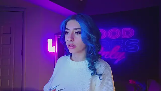 AriaVoss online show from December 29, 2024, 8:26 pm