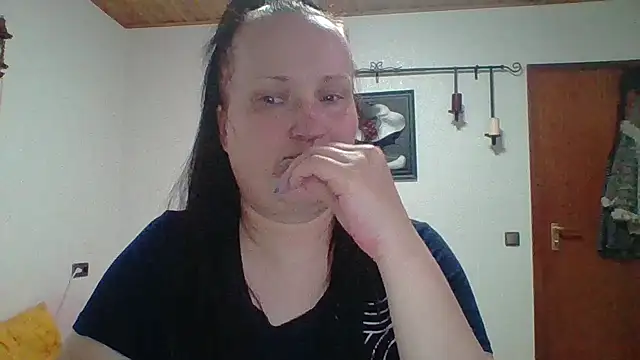  squirty cum lady  online show from September 20, 2025, 7:26 pm