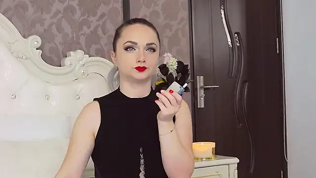 EllianaReese online show from March 4, 2025, 3:11 am