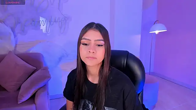 AllyJensen online show from February 8, 2025, 9:35 am