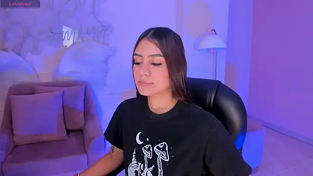 AllyJensen online show from February 11, 2025, 9:42 am