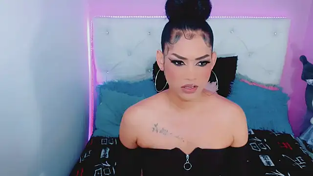 Amanda bigx online show from November 5, 2025, 4:23 am