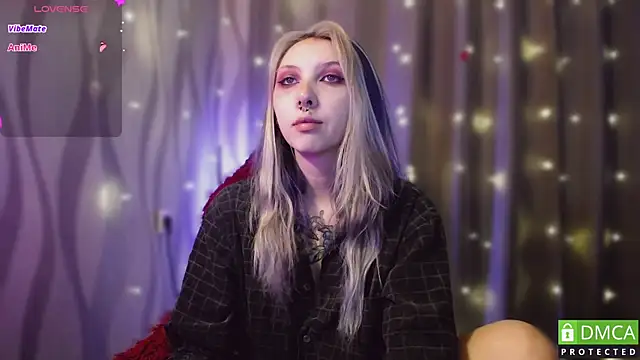 JustMeowGirl online show from January 22, 2025, 9:02 am