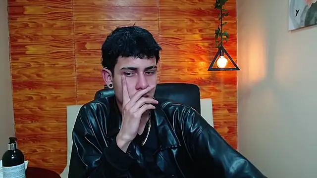 Bastiaan 28 online show from January 10, 2025, 9:55 am