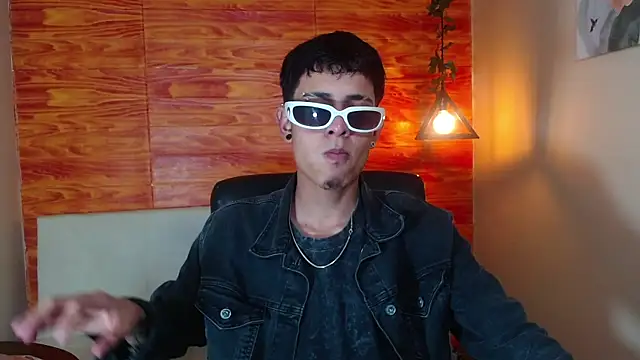 Bastiaan 28 online show from March 3, 2025, 12:04 am