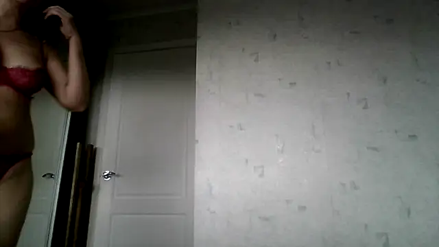 Snapshot of AngelinaLove28 chatting on May 18, 2026, 8:20 am AngelinaLove28 online show from May 18, 2026, 8:20 am