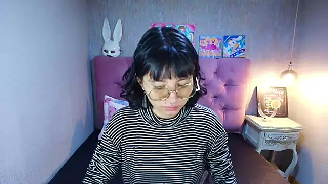 Snapshot of charlottemoonxz chatting on June 25, 2026, 6:01 pm charlottemoonxz online show from June 25, 2026, 6:01 pm