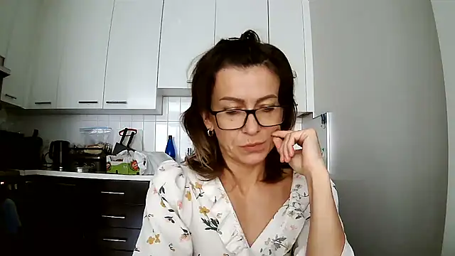 Snapshot of anechka1 chatting on July 23, 2026, 6:50 pm anechka1 online show from July 23, 2026, 6:50 pm