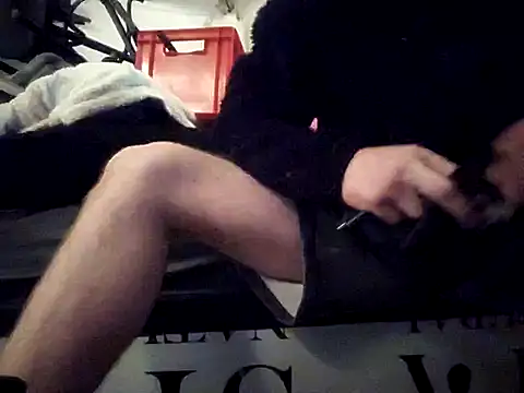 0815lukas2024 online show from December 16, 2024, 9:41 pm