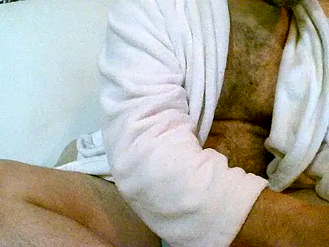 Snapshot of pollarikaaa chatting on December 20, 2025, 12:51 am pollarikaaa online show from December 20, 2025, 12:51 am