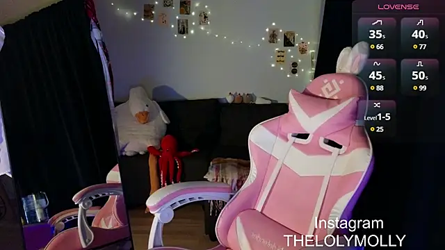 LolyMolli online show from February 19, 2025, 8:20 pm