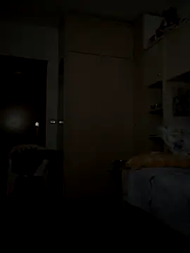 Kamaleonix online show from October 17, 2025, 8:00 pm