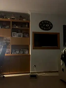 Kamaleonix online show from November 22, 2025, 8:52 pm