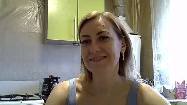 AshleyXHoney online show from December 2, 2024, 8:41 am