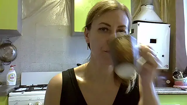 AshleyXHoney online show from December 12, 2024, 9:19 am