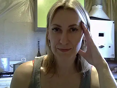 AshleyXHoney online show from September 23, 2025, 11:46 am