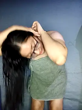 ladygmusic online show from November 5, 2025, 6:02 am